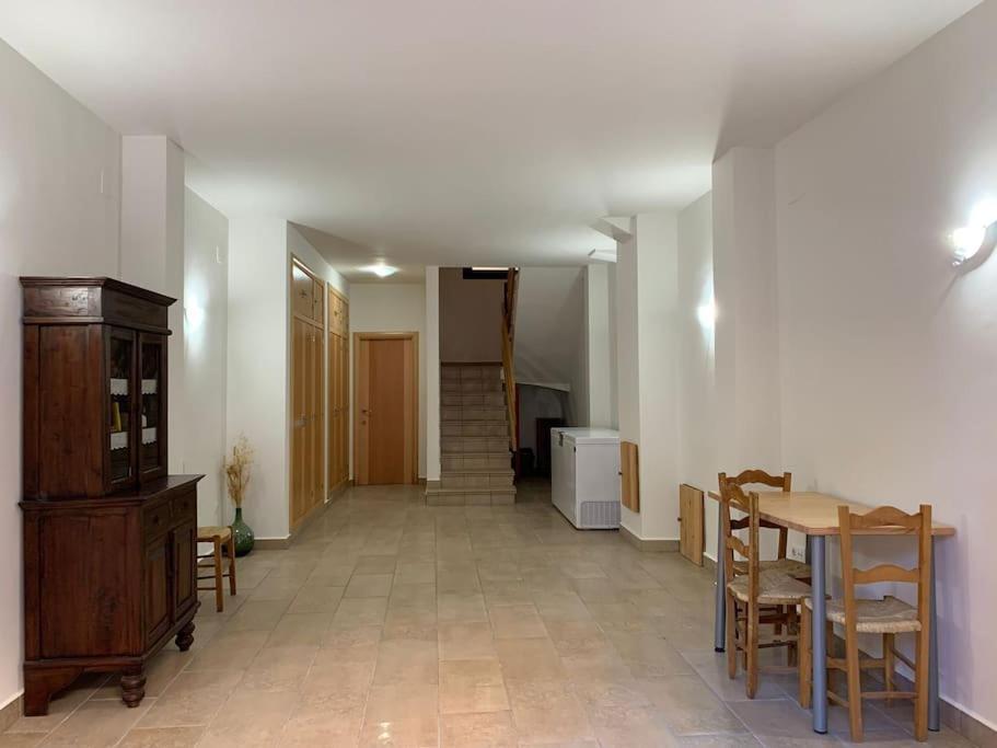 Apartamento Camarena De La Sierra Eksteriør billede